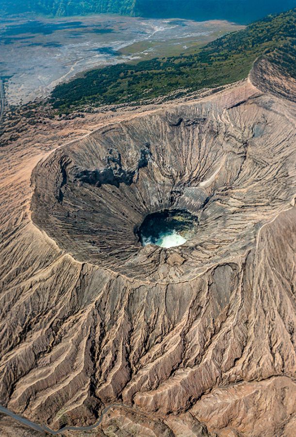 Descubriendo la estructura profunda de la litosfera